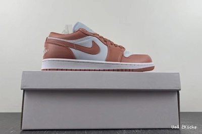 DC0774-080 StreetReady J 1  67 Orange Sky Low Jordan 0905
